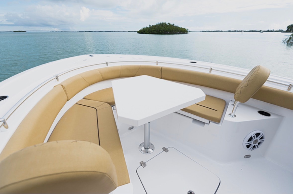 Bow lounge seating with island view